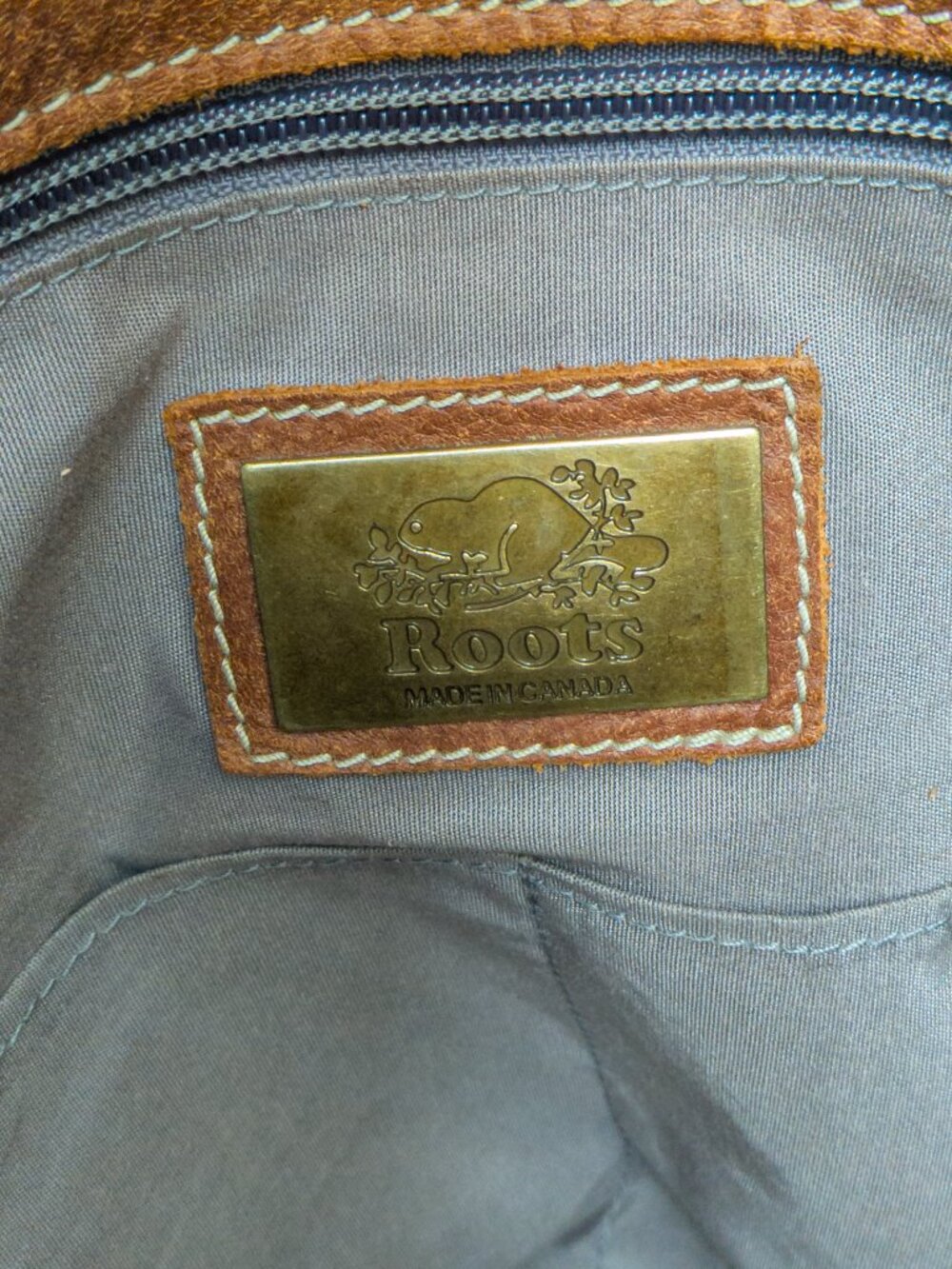 Roots Modern Satchel Tribe Leather Crossbody Bag, Vintage-Look Tan - Picture 10 of 12